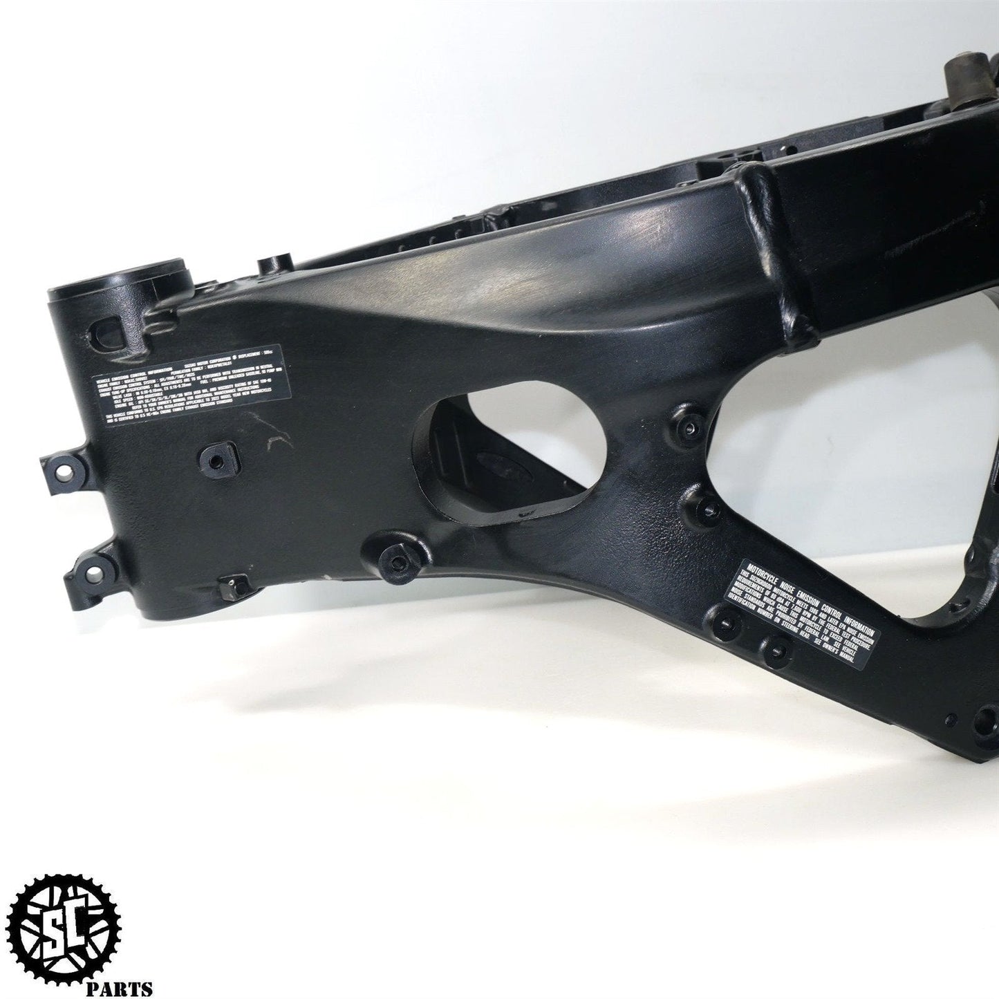 2022 SUZUKI GSXR 600 MAIN FRAME CHASSIS *S* S70