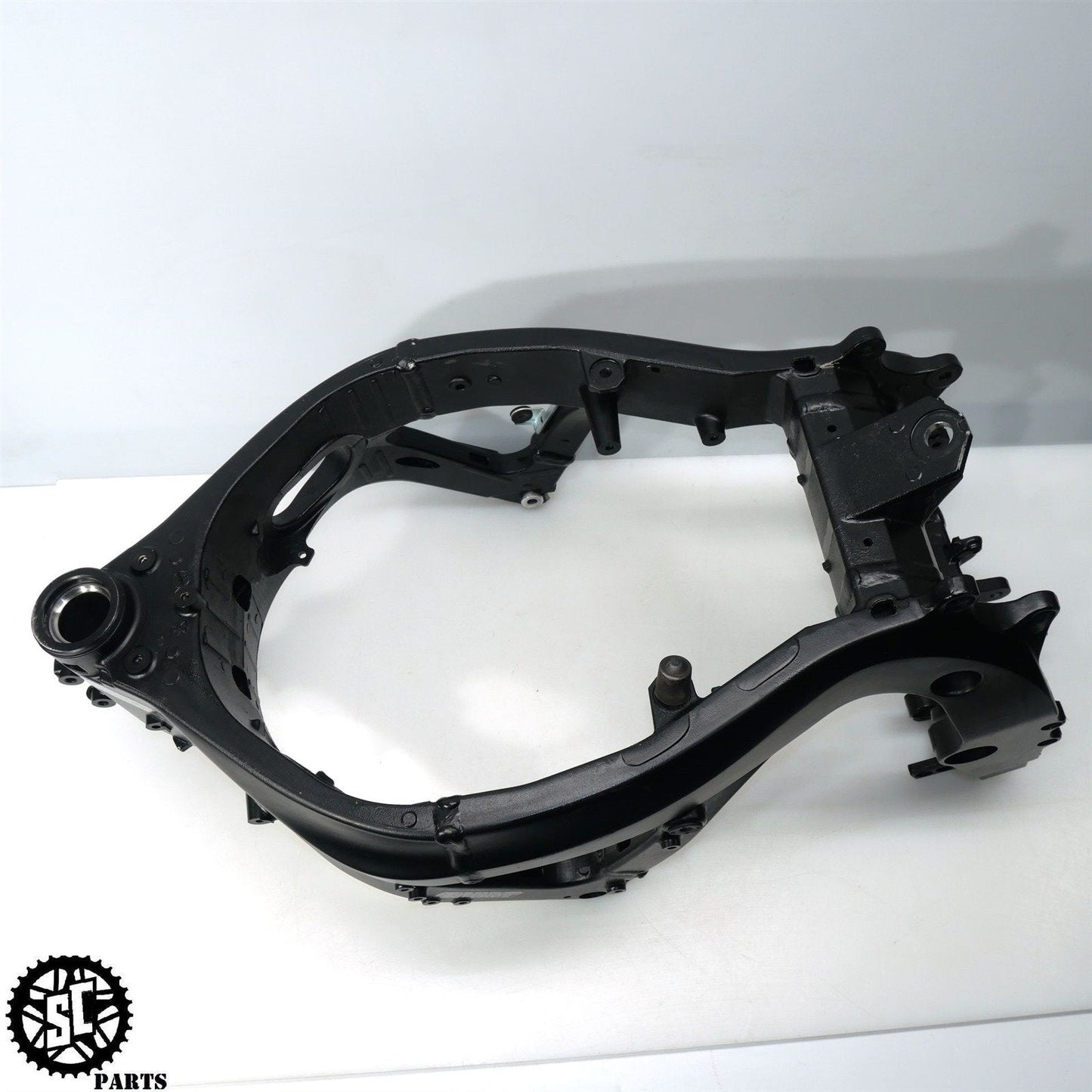 2022 SUZUKI GSXR 600 MAIN FRAME CHASSIS *S* S70