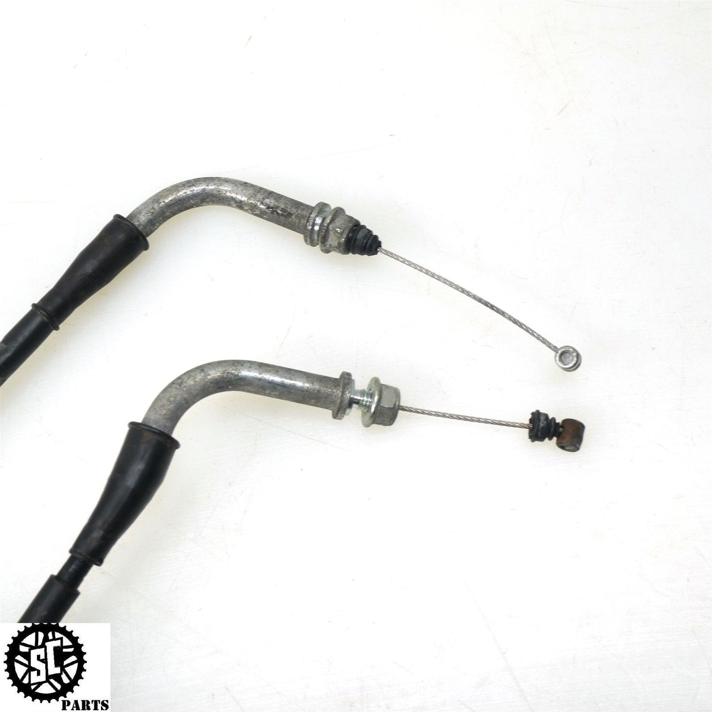 2015 DUCATI DIAVEL THROTTLE CABLE LINE PAIR OEM SET D32