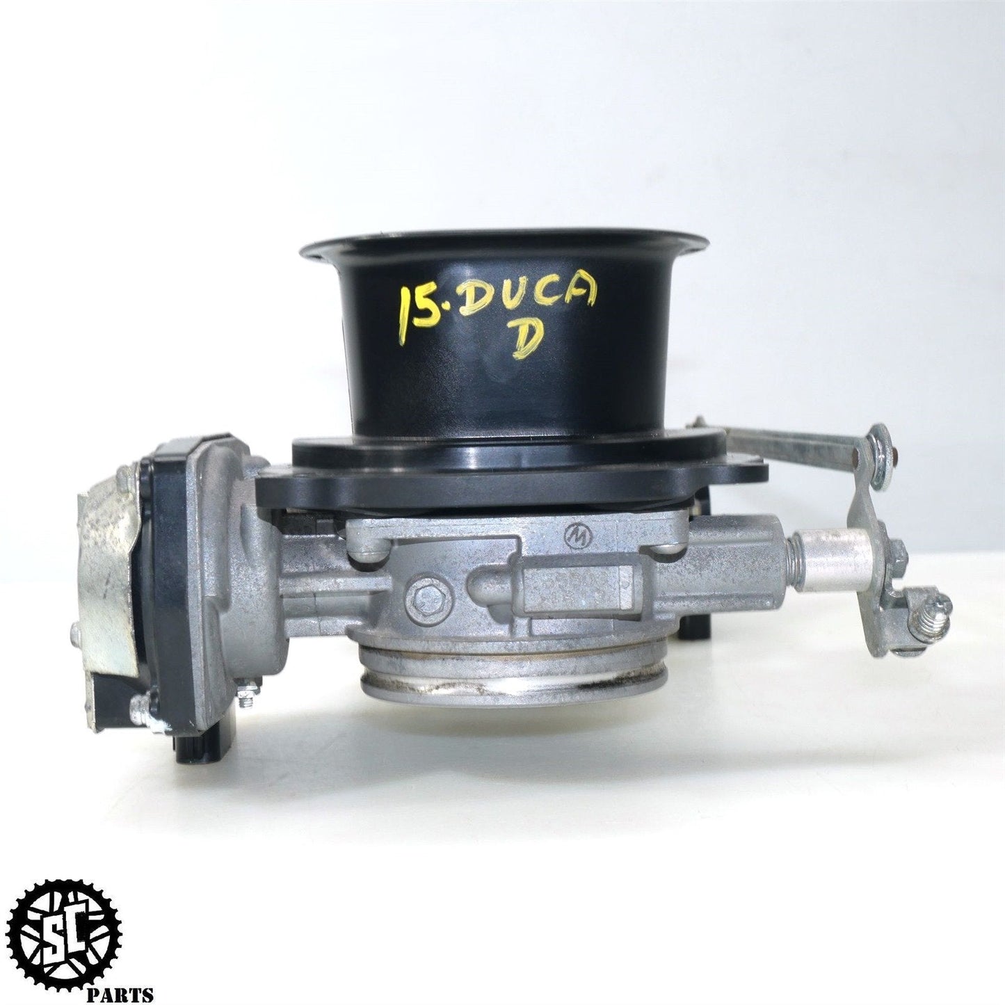 2015 DUCATI DIAVEL THROTTLE BODY D32