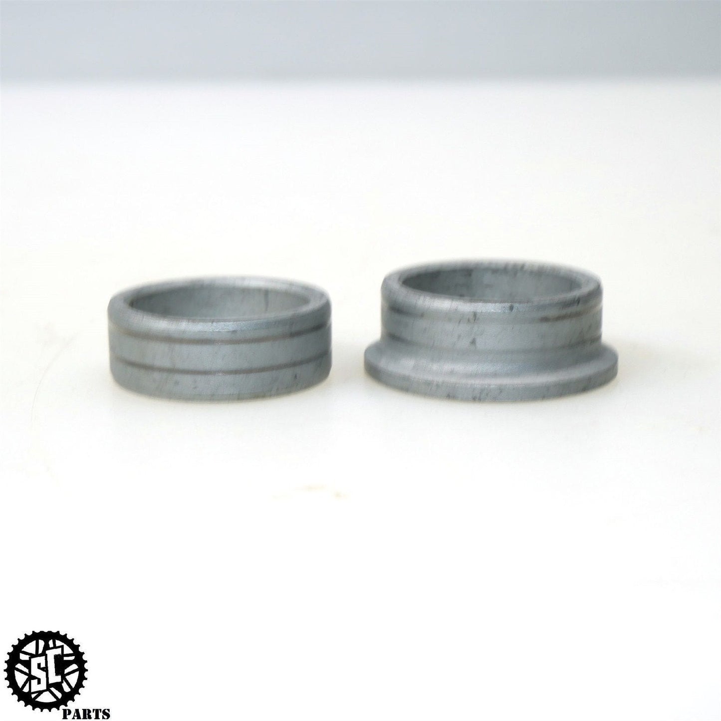 2002 2003 HONDA CBR954RR FRONT WHEEL AXLE SPACER H42