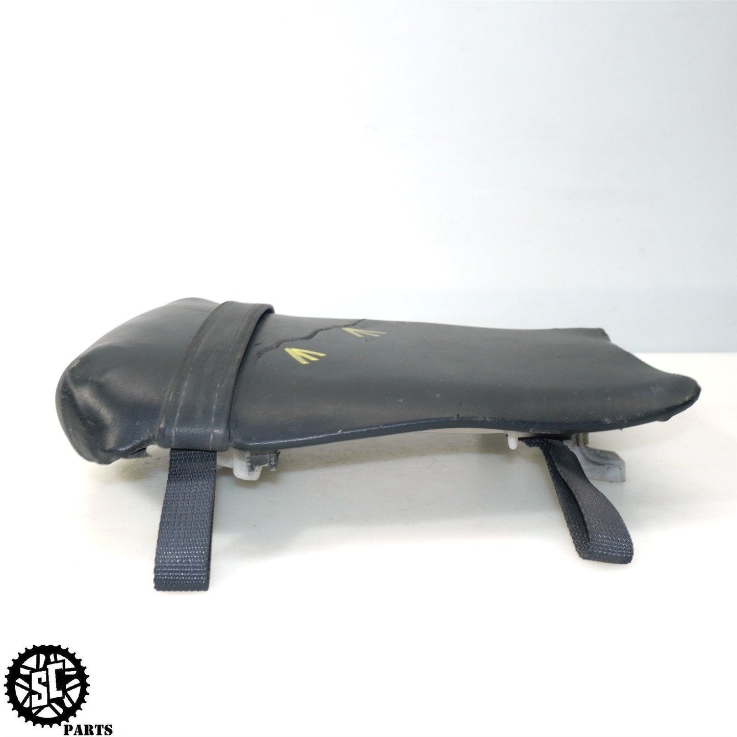 2002 2003 YAMAHA YZF R1 REAR PASSENGER SEAT Y42