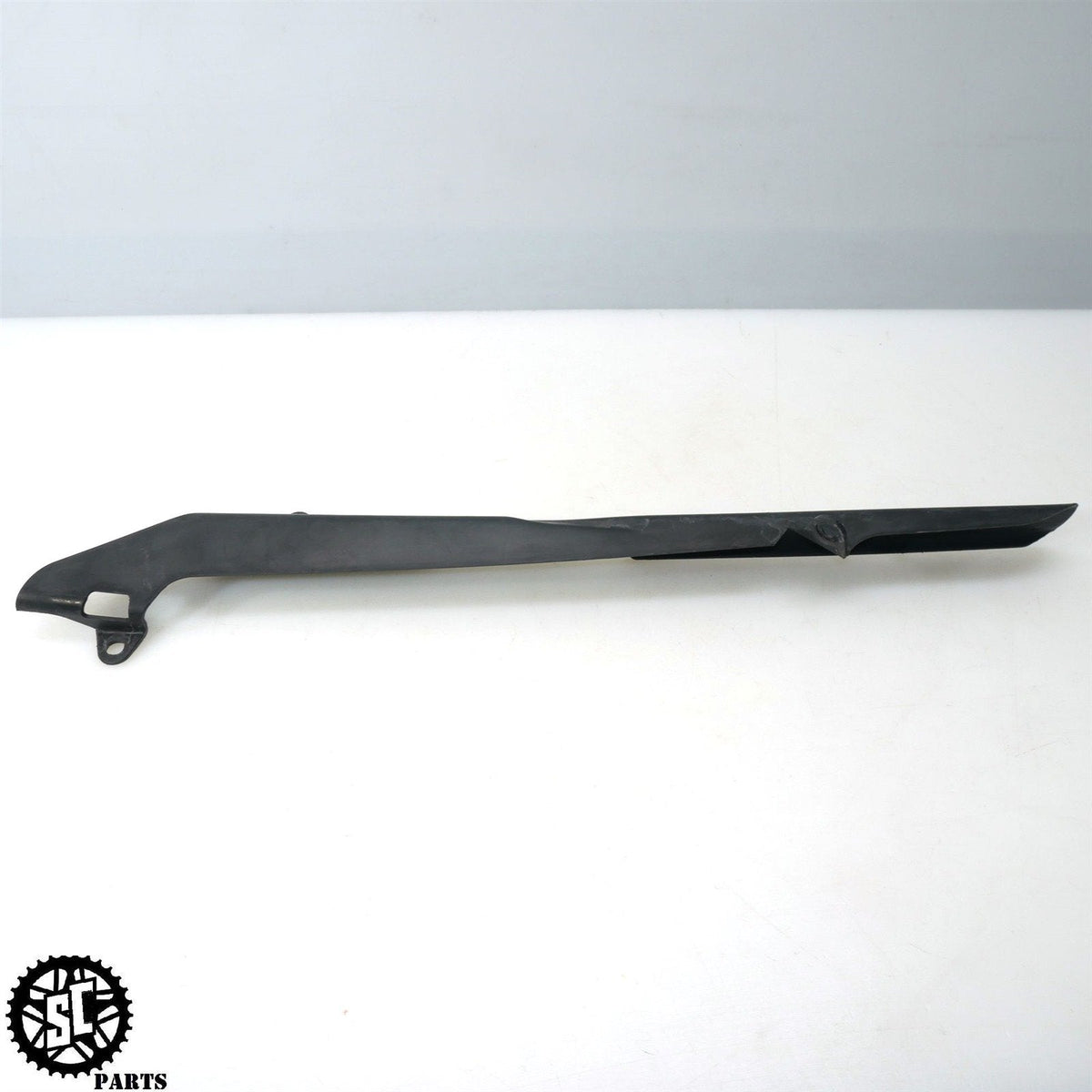 Chain Case For 2000 R1 03 YAMAHA YZF R1 CHAIN GUARD Y36 – SALVAGECYCLEPARTS