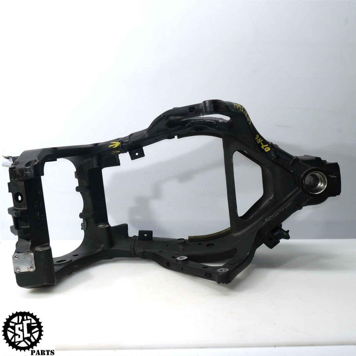 2006-2016 YAMAHA YZF R6 MAIN FRAME CHASSIS *B* Y24