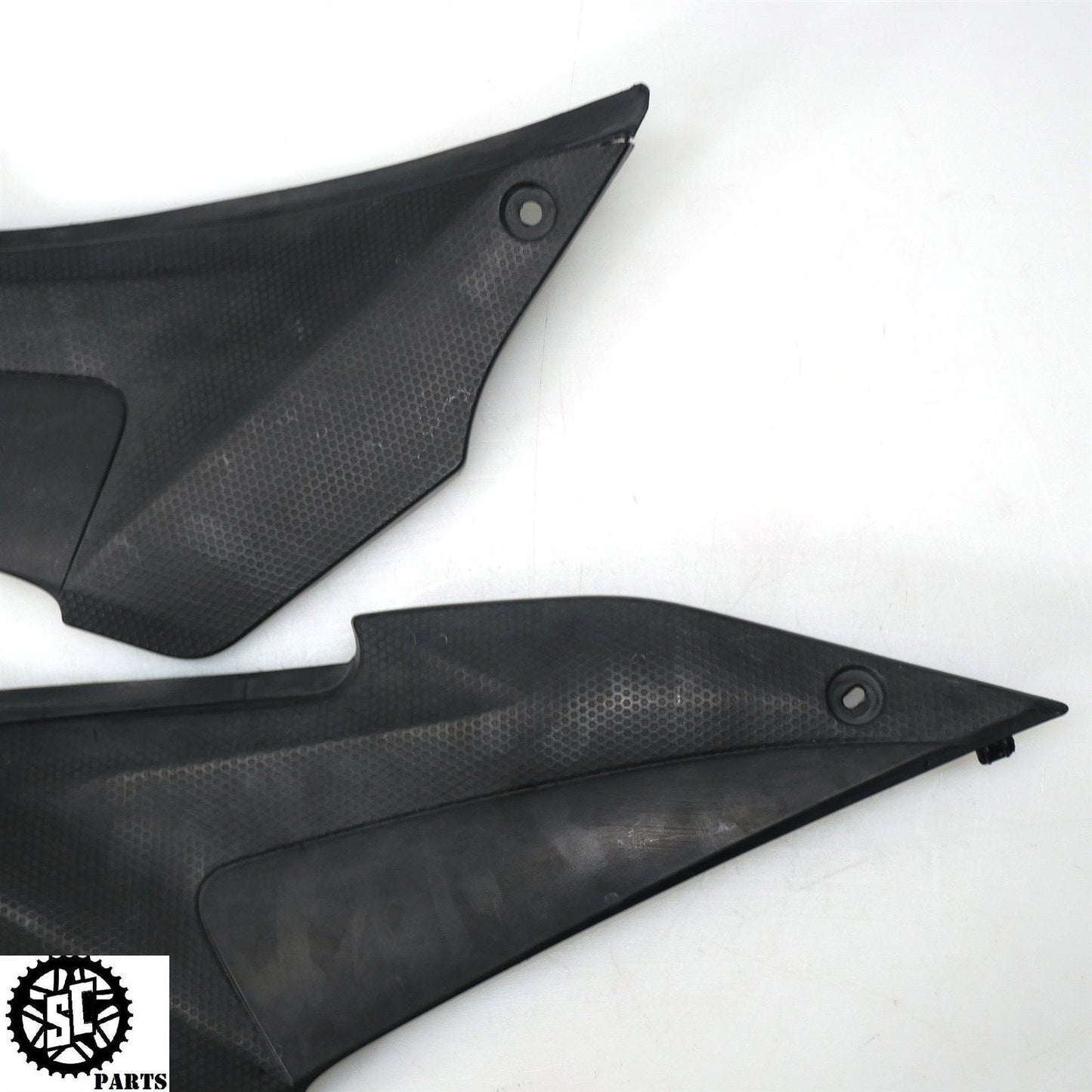 2015-2023 YAMAHA YZF R3 LEFT RIGHT SIDE FAIRING SEAT TANK TRIM PLASTIC Y16