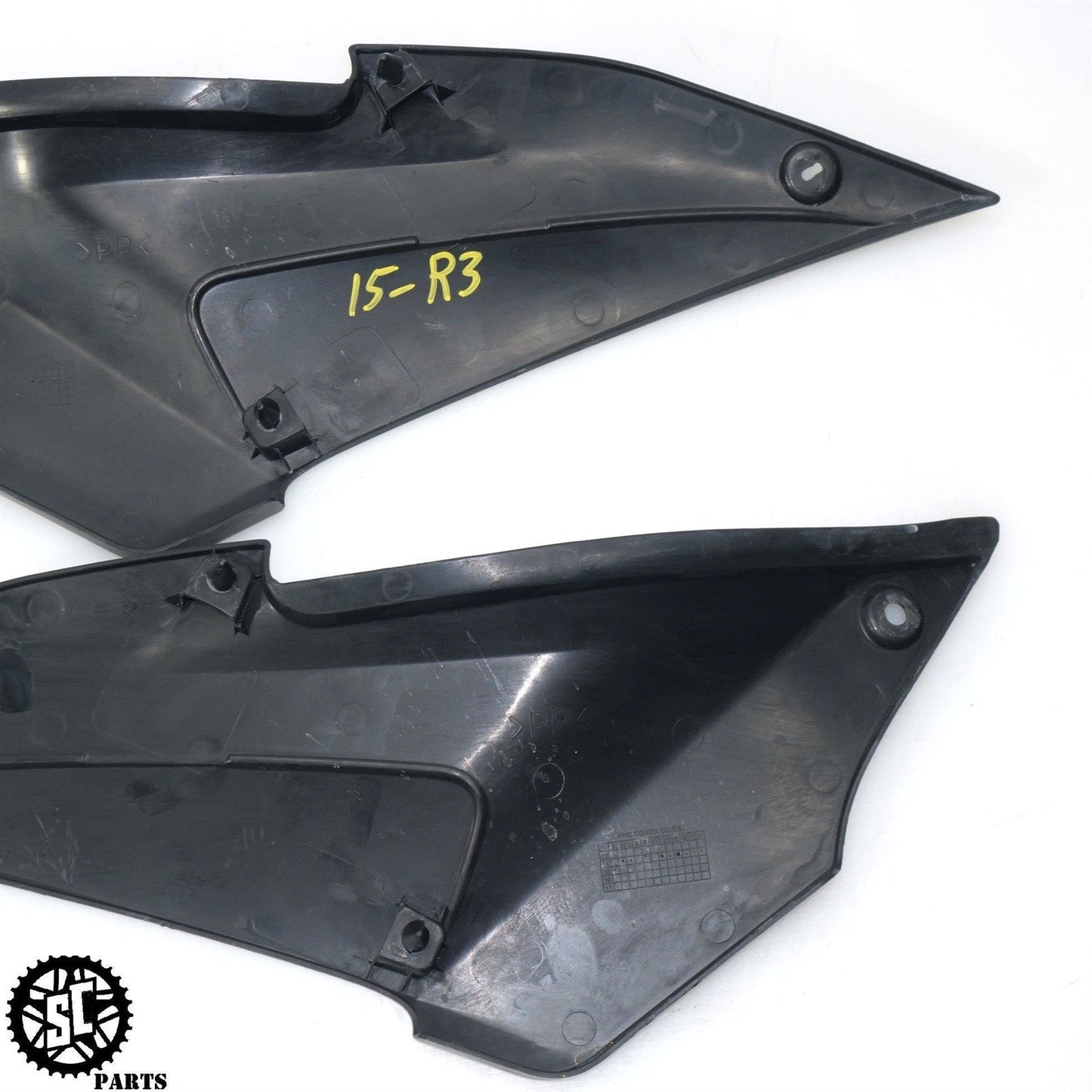 2015-2023 YAMAHA YZF R3 LEFT RIGHT SIDE FAIRING SEAT TANK TRIM PLASTIC Y16