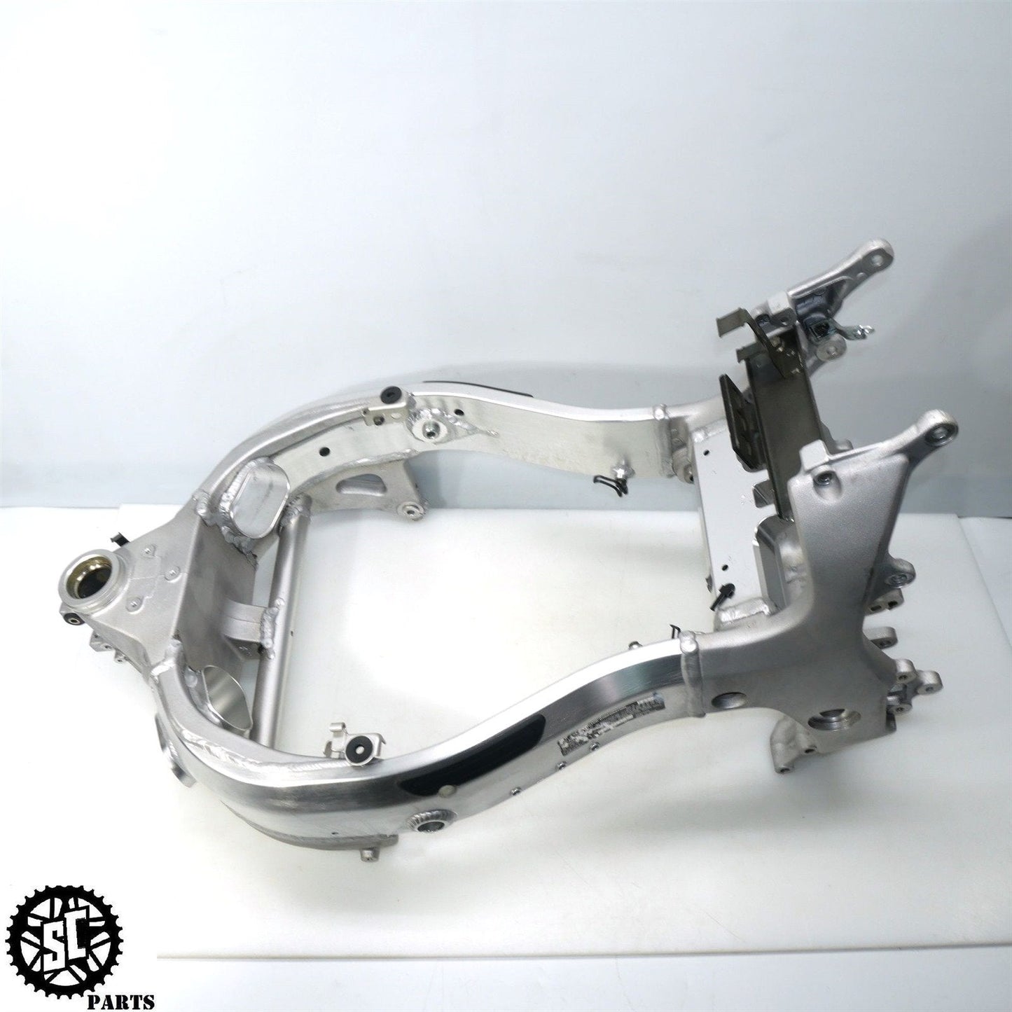 1999-2007 SUZUKI HAYABUSA MAIN FRAME CHASSIS *S* S19