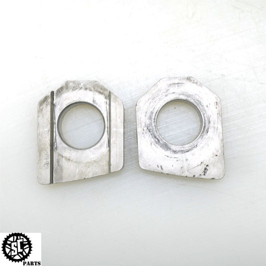 2006-2008 TRIUMPH DAYTONA 675 SWINGARM CHAIN AXLE BLOCK T20