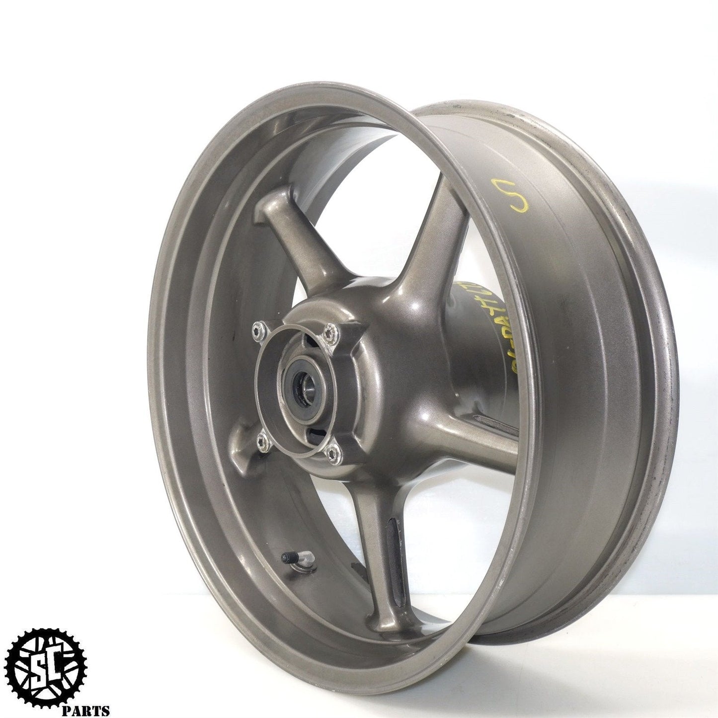 2006-2008 TRIUMPH DAYTONA 675 REAR WHEEL STRAIGHT T20