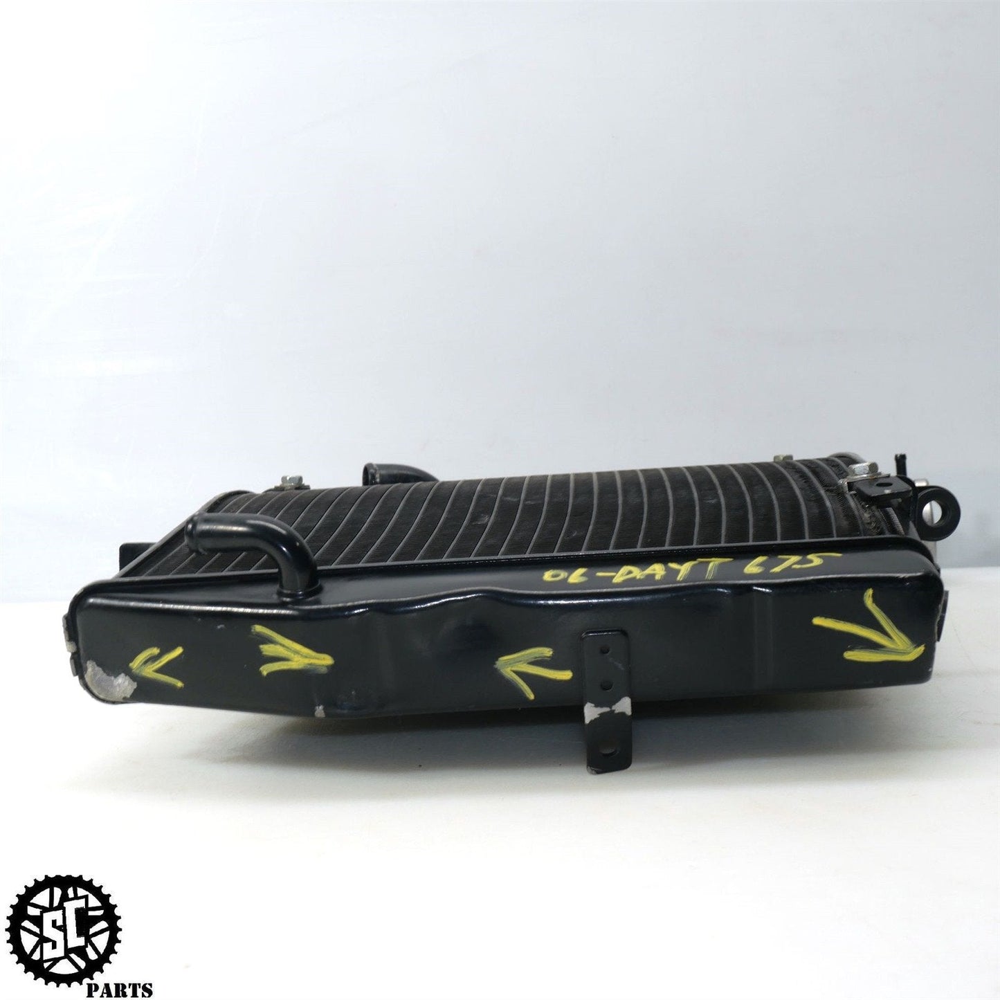2006-2008 TRIUMPH DAYTONA 675 RADIATOR OEM T20