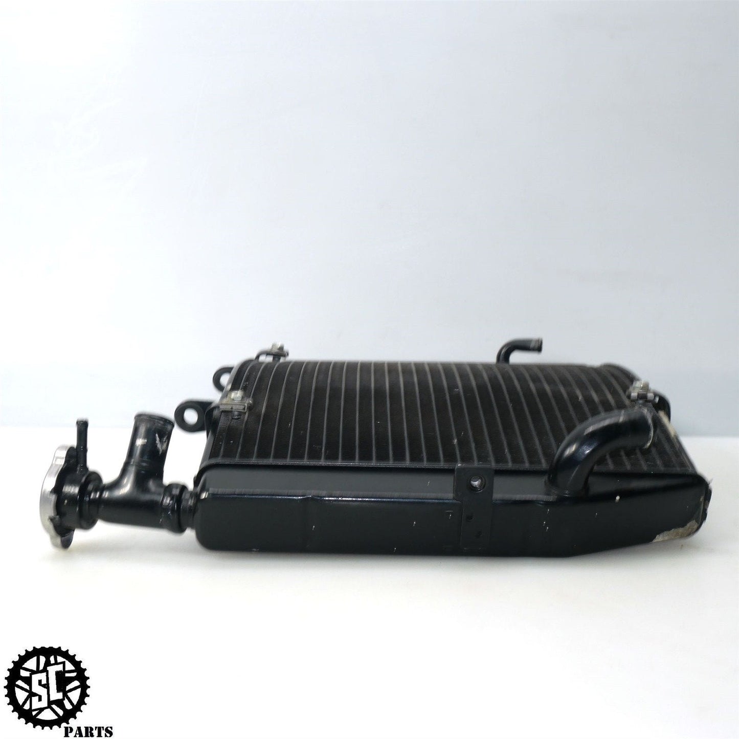 2006-2008 TRIUMPH DAYTONA 675 RADIATOR OEM T20