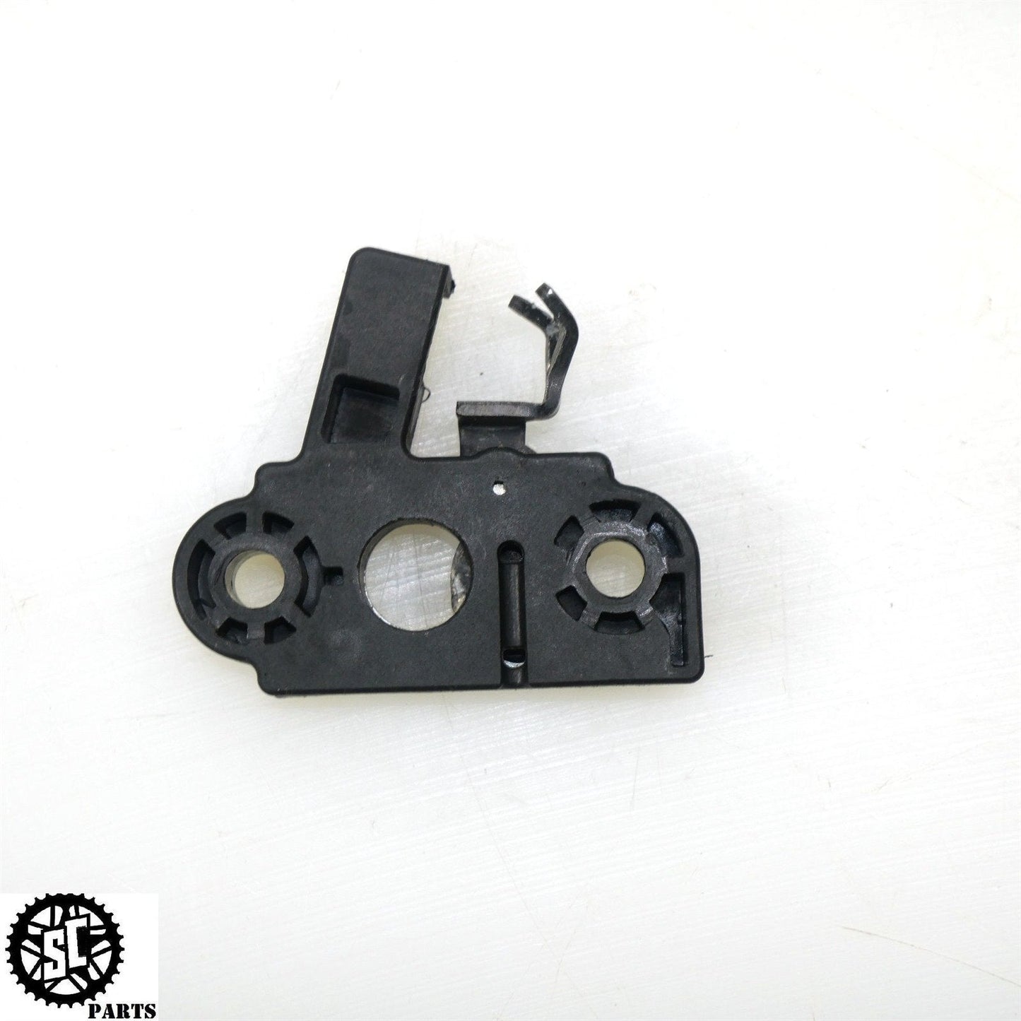 2020-2023 TRIUMPH TIGER 900 RALLY PRO SEAT LATCH T32