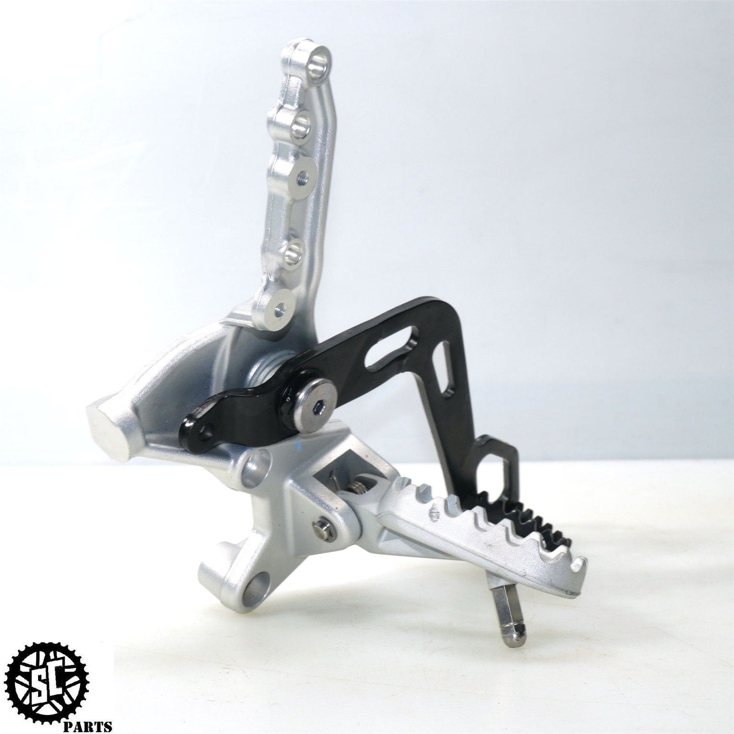 2020-2023 TRIUMPH TIGER 900 RALLY PRO RIGHT FOOT PEG BRAKE LEVER PEDAL T32