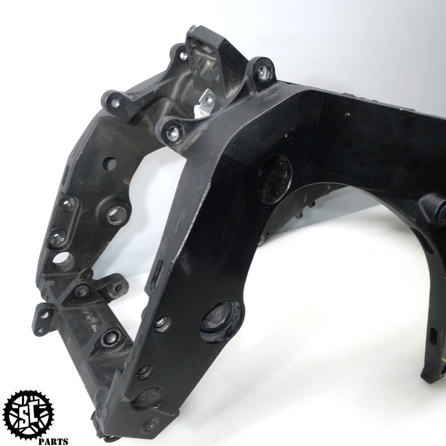 2006 2007 SUZUKI GSXR 600 MAIN FRAME CHASSIS *S* S51