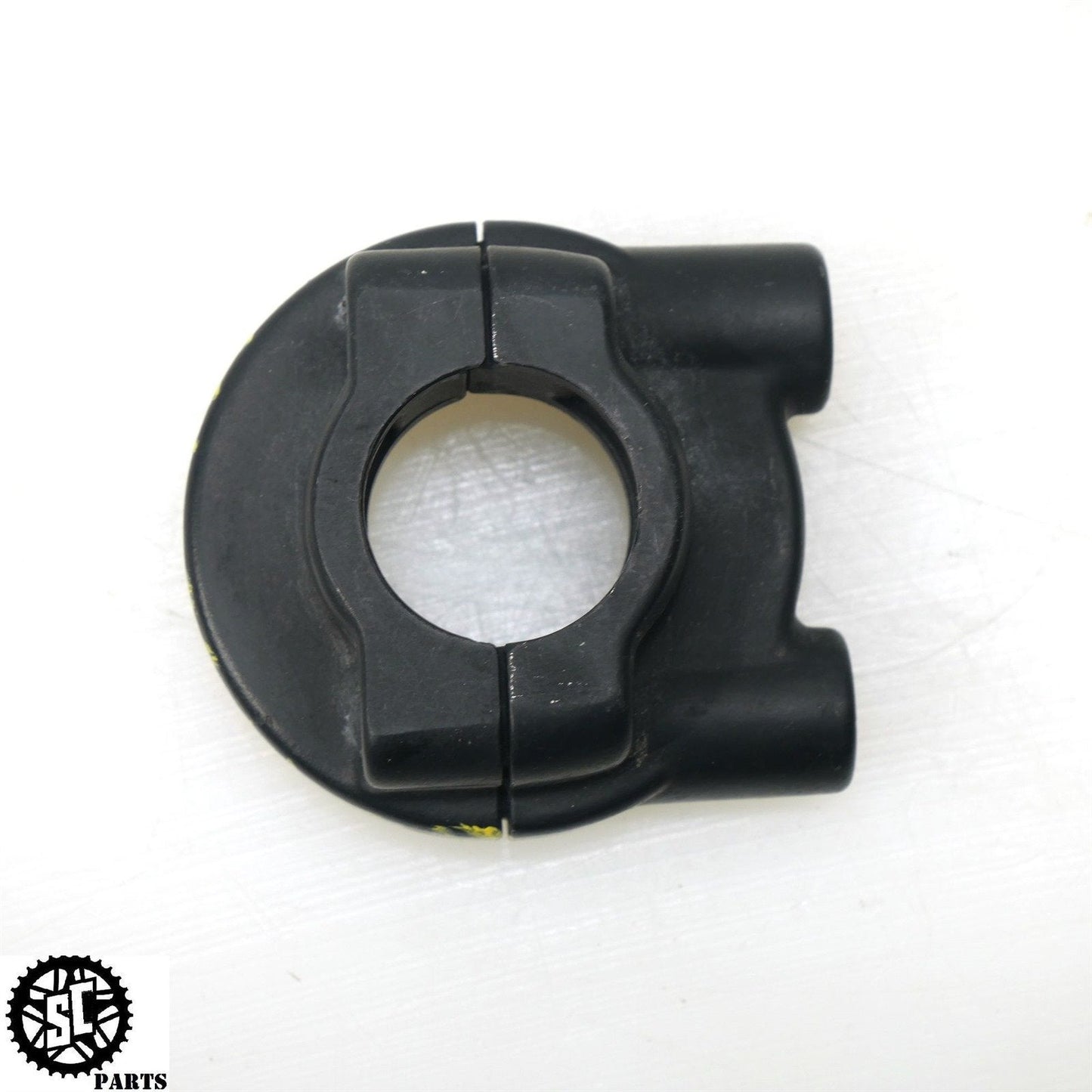 2011 KTM RC8 1190 THROTTLE CABLE BRACKET HOUSING KT02