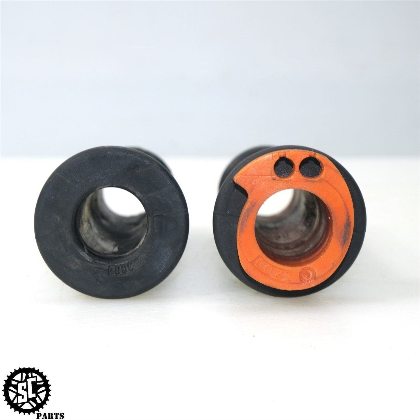 2011 KTM RC8 1190 THROTTLE TUBE HANDLEBAR GRIP KT02
