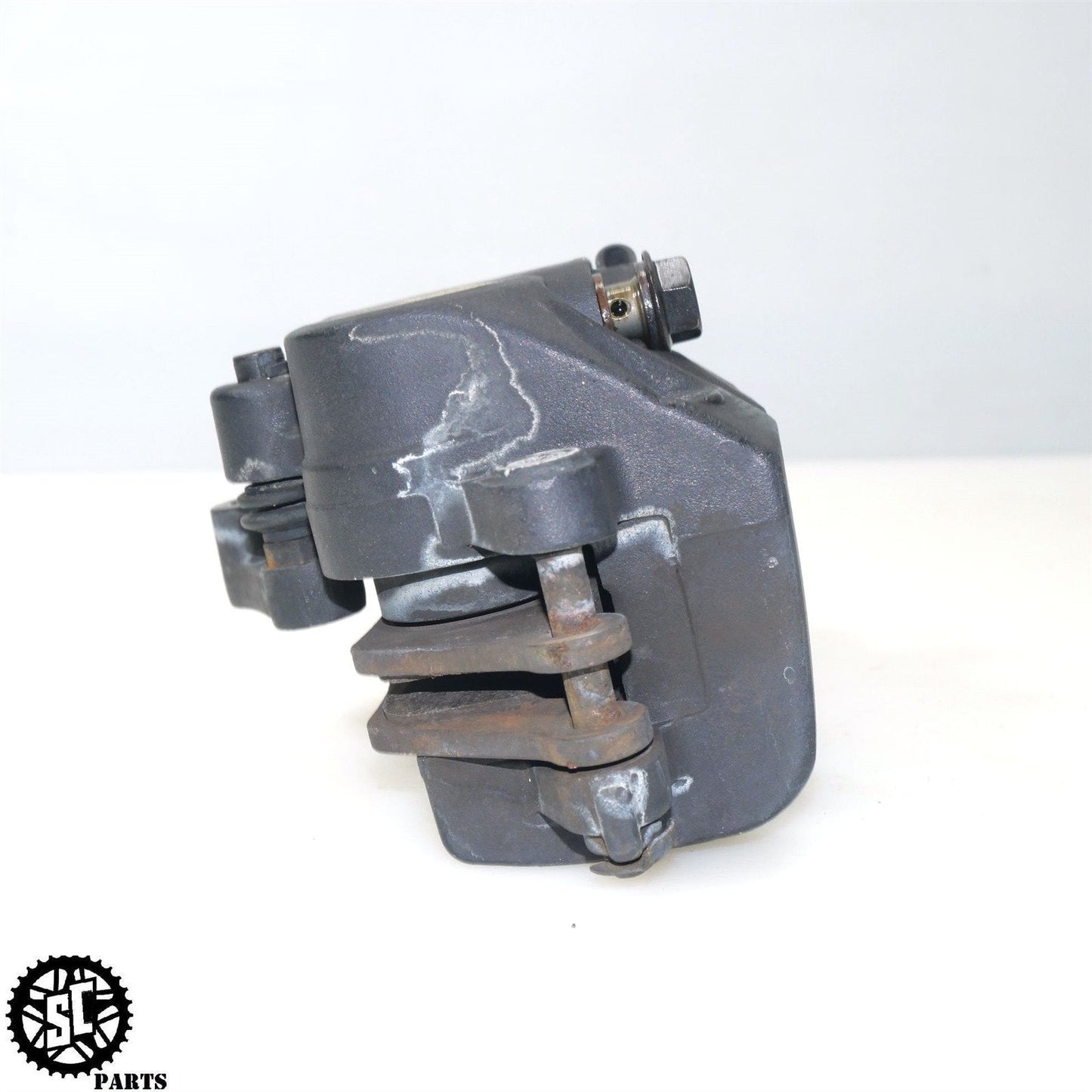 2018 INDIAN SCOUT BOBBER FRONT BRAKE CALIPER HD18