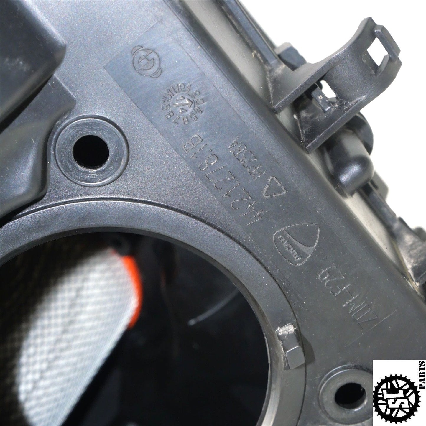 2014 DUCATI MONSTER 1200 AIR BOX FILTER HOUSING D14