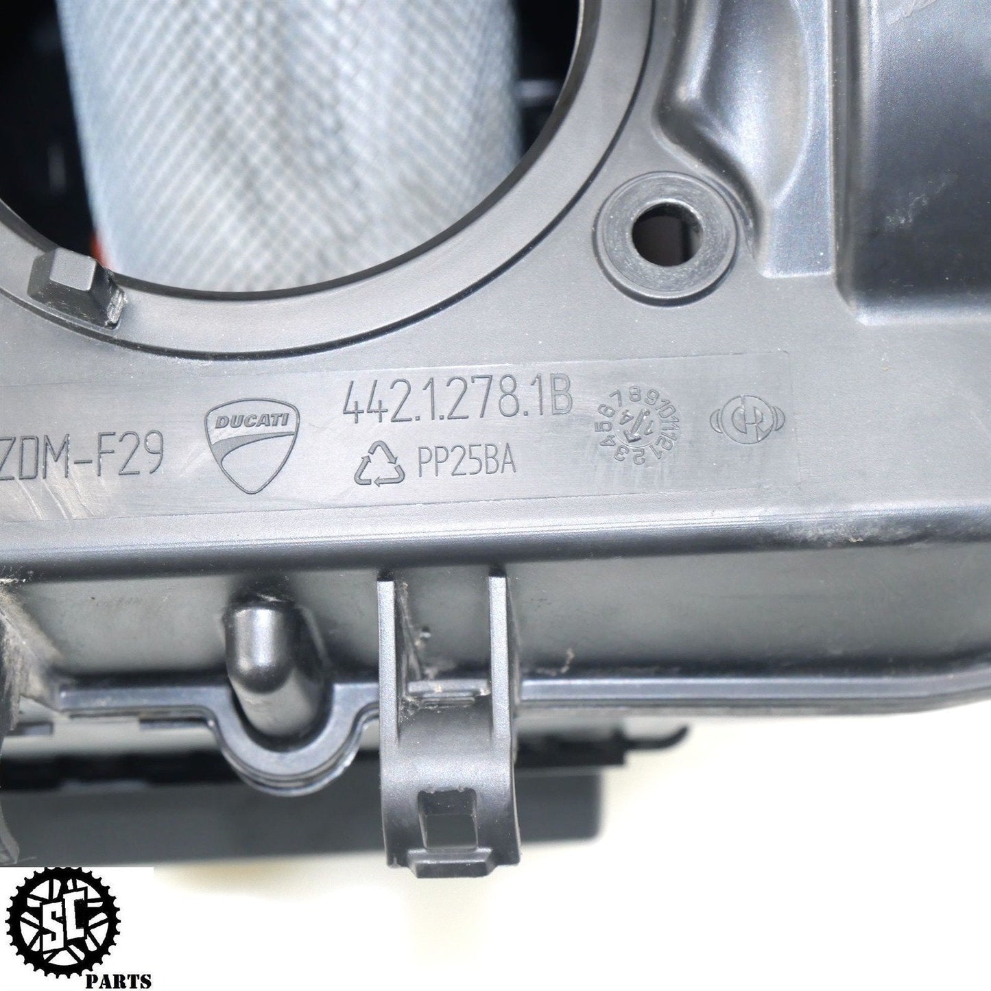 2014 DUCATI MONSTER 1200 AIR BOX FILTER HOUSING D14