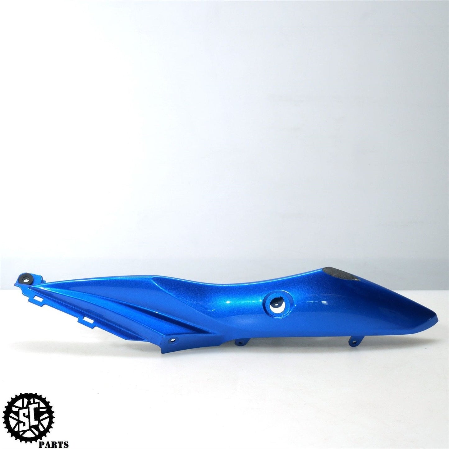 2016 SUZUKI GSXR1000 REAR LEFT TAIL FAIRING PLASTIC S11