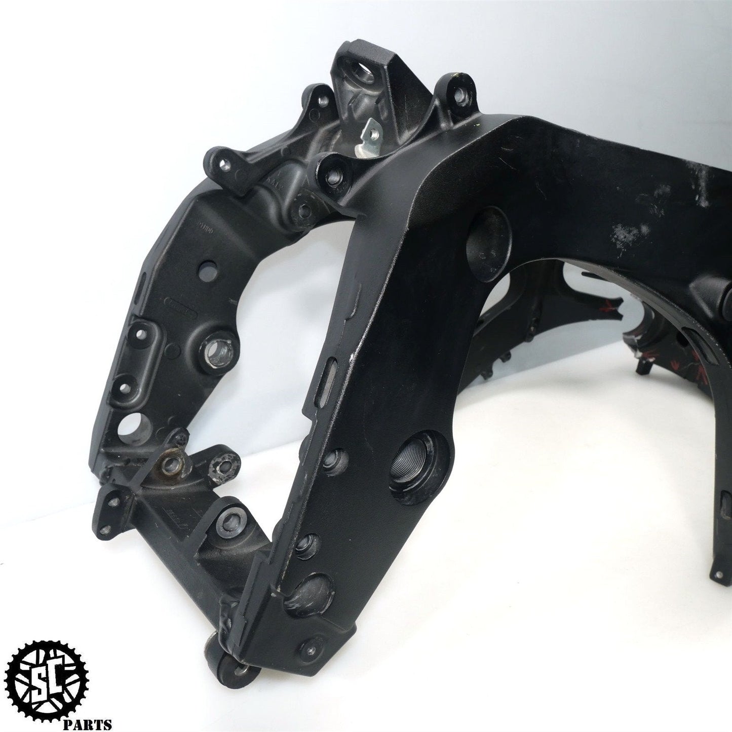 2006 2007 SUZUKI GSXR 600 750 MAIN FRAME CHASSIS *S* S59