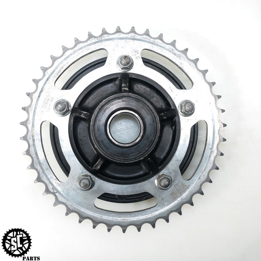 2006 2007 SUZUKI GSXR600 REAR WHEEL HUB SPROCKET S39