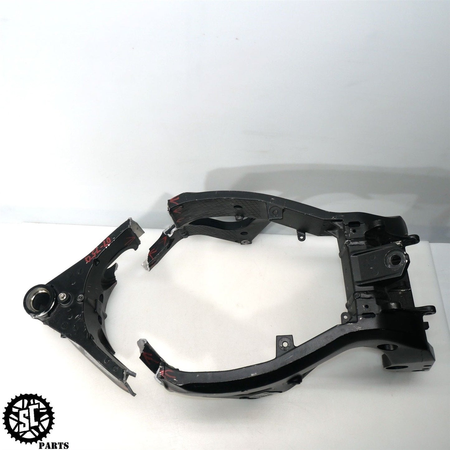 2006 2007 SUZUKI GSXR 750 MAIN FRAME CHASSIS *S* S16