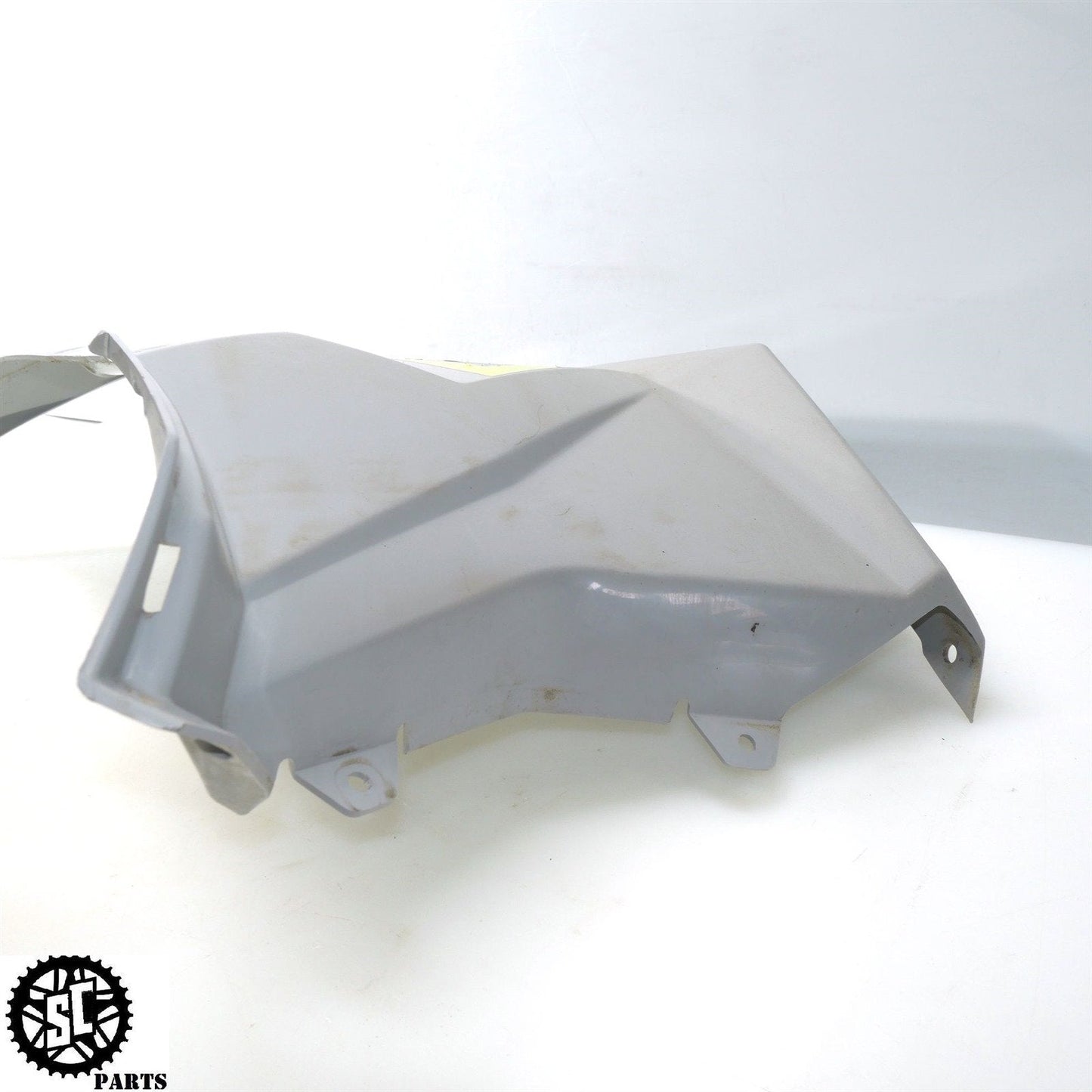 2019 POLARIS SCRAMBLER 850 LEFT FENDER PANEL FAIRING PLASTIC 5439726