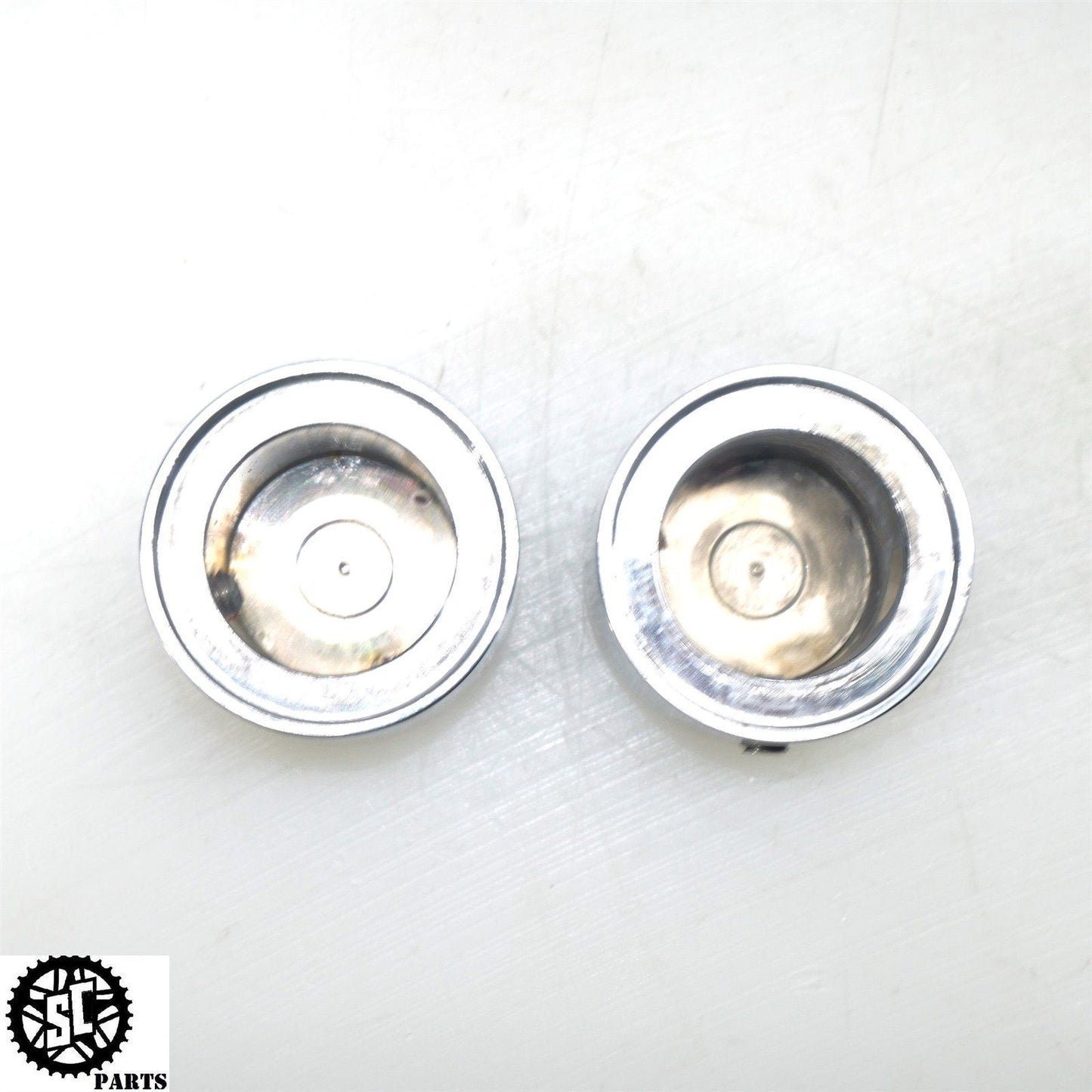 2014 HARLEY DAVIDSON CHROME OEM FRONT AXLE COVER HD50