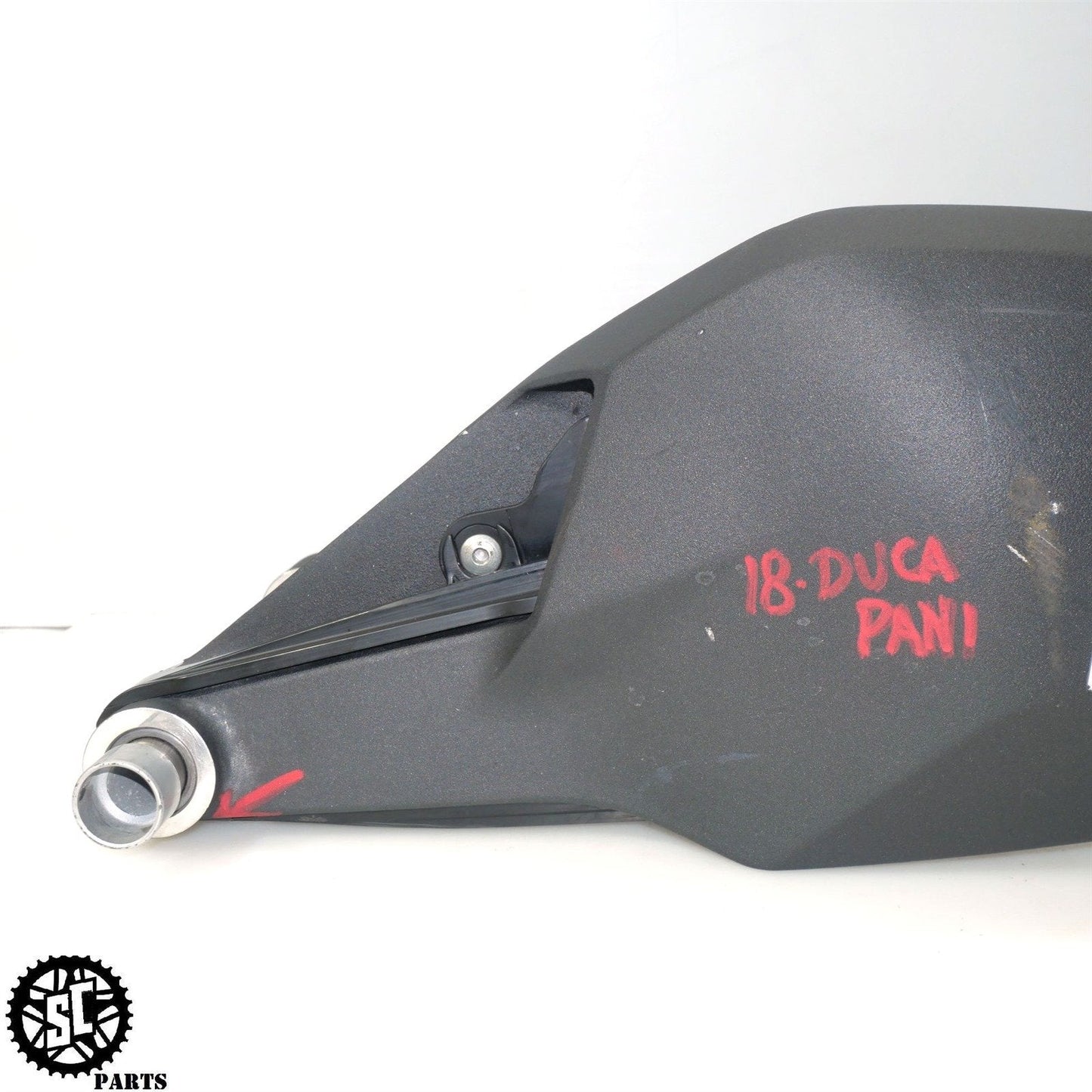 2018-2022 DUCATI PANIGALE V4S REAR SWINGARM HUB 37032192B D33