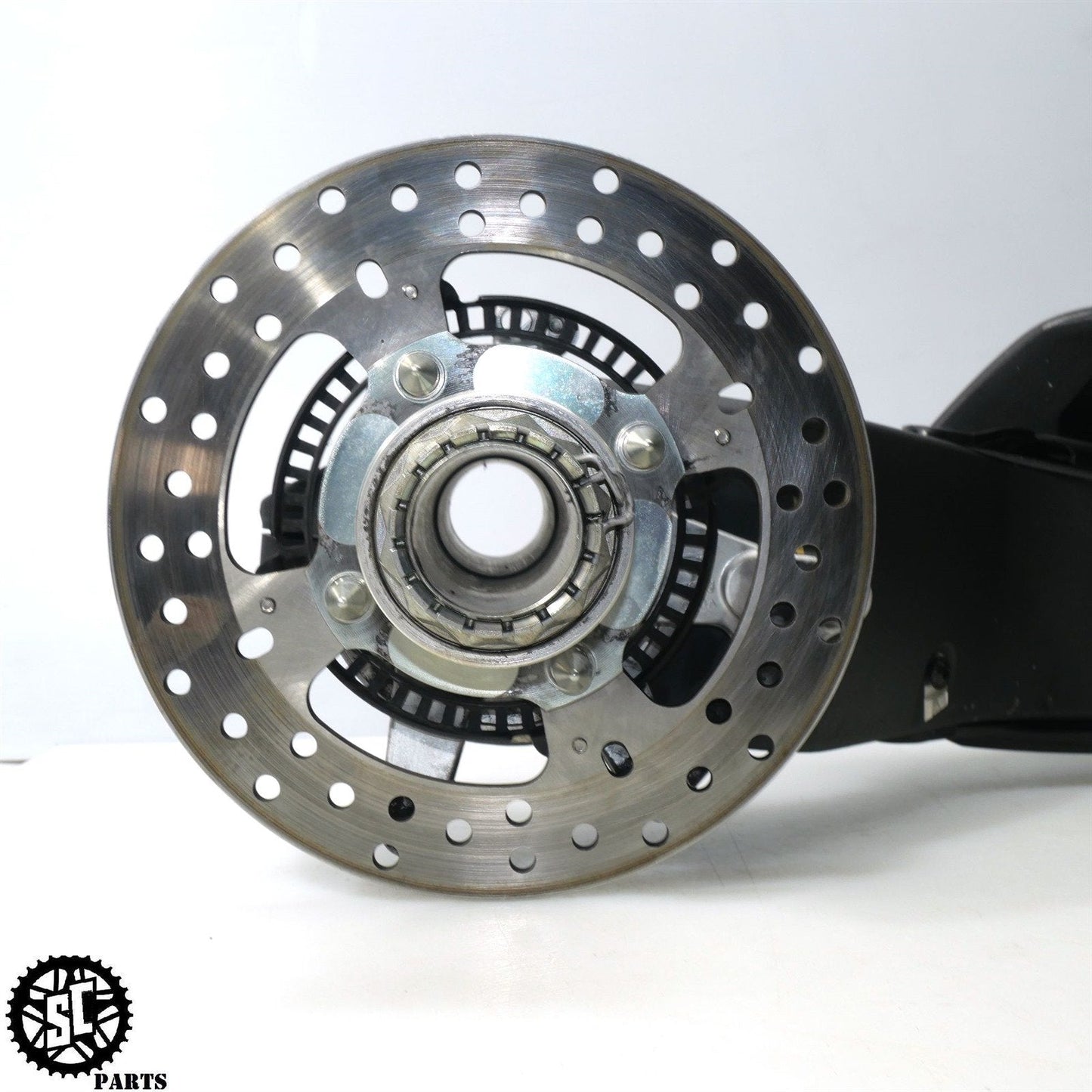 2018-2022 DUCATI PANIGALE V4S REAR SWINGARM HUB 37032192B D33