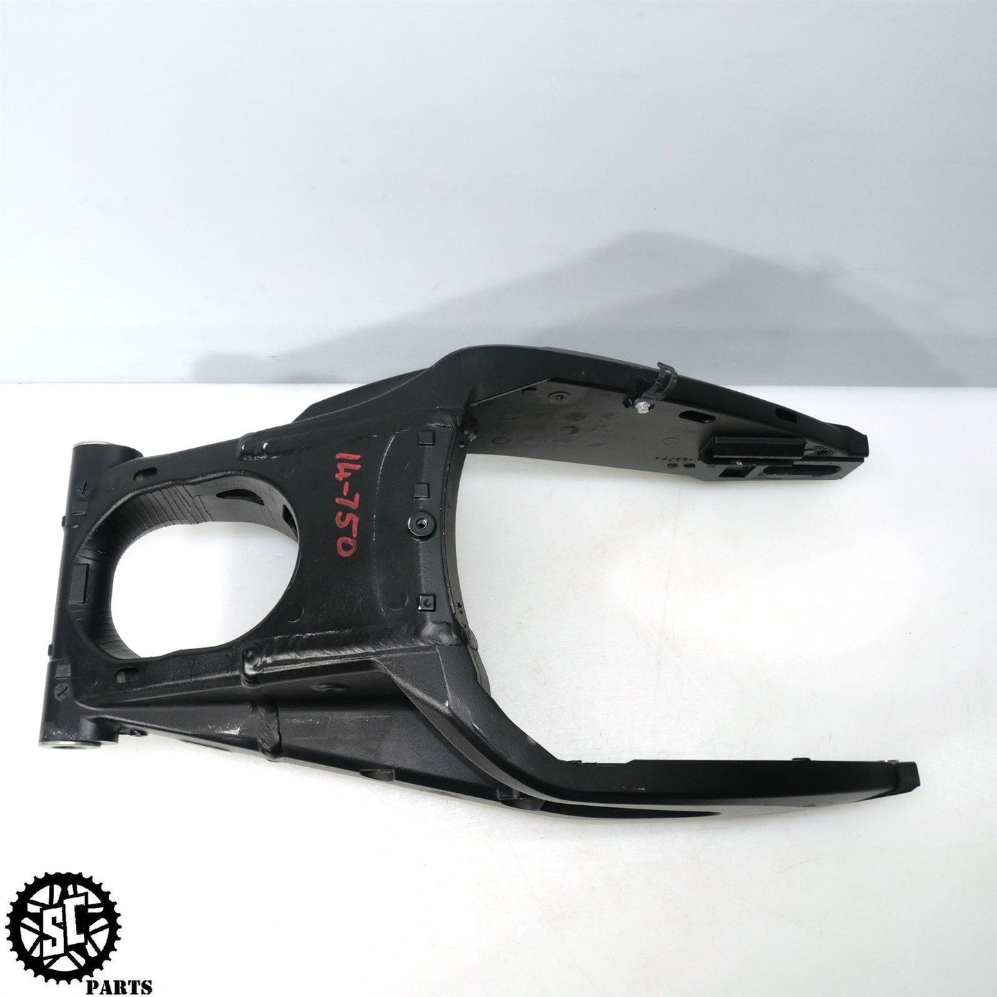 11-20 SUZUKI GSXR 600 750 REAR SWINGARM S40