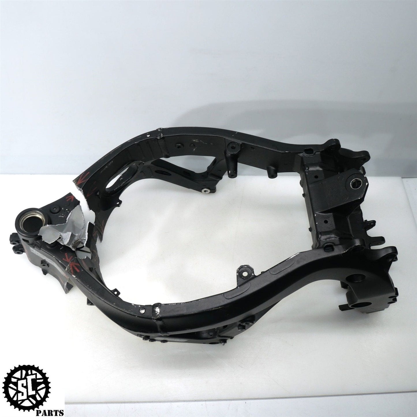 11-20 SUZUKI GSXR 750 MAIN FRAME CHASSIS *S* S40 2014