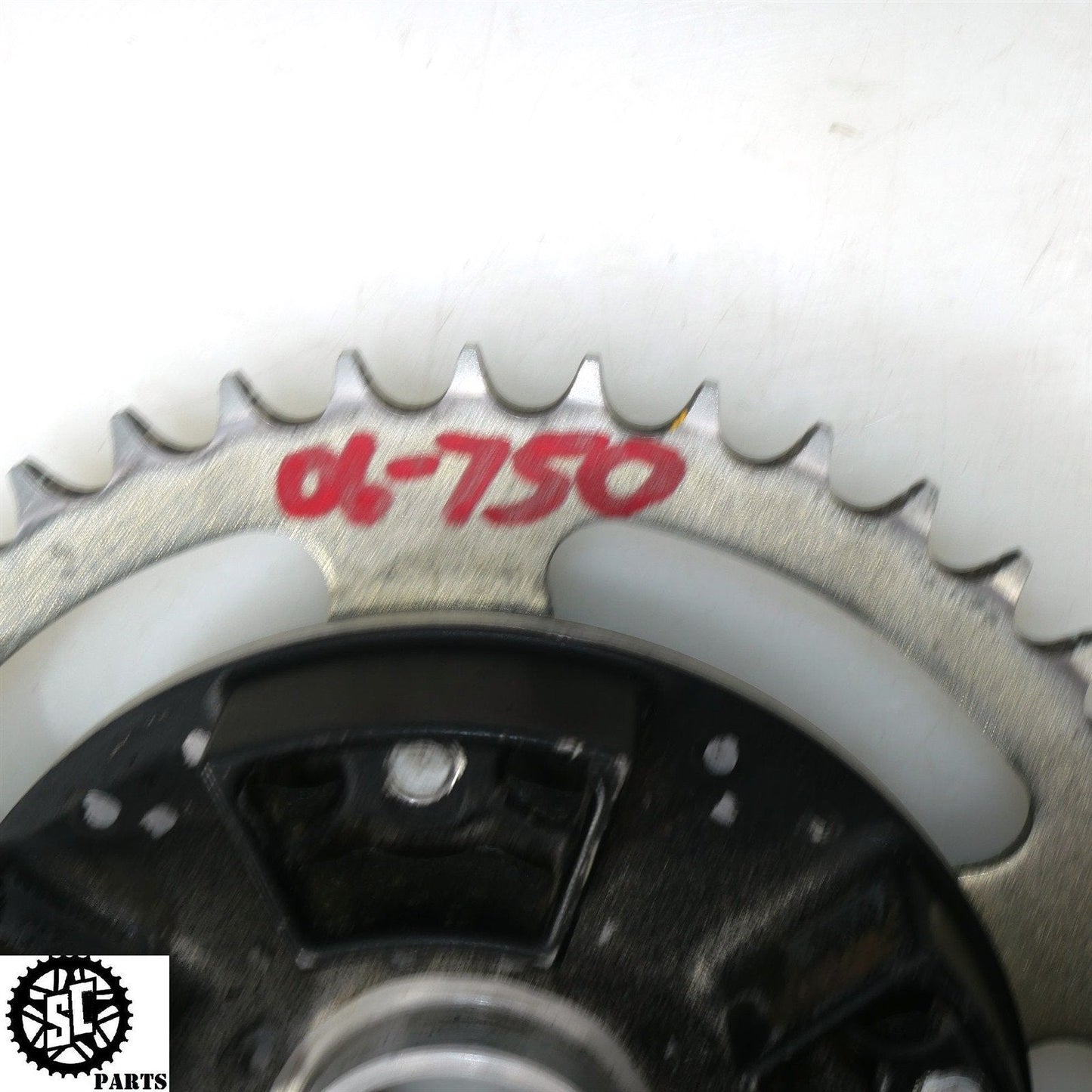 06 07 SUZUKI GSXR 600 750 REAR SPROCKET HUB BEARING S01