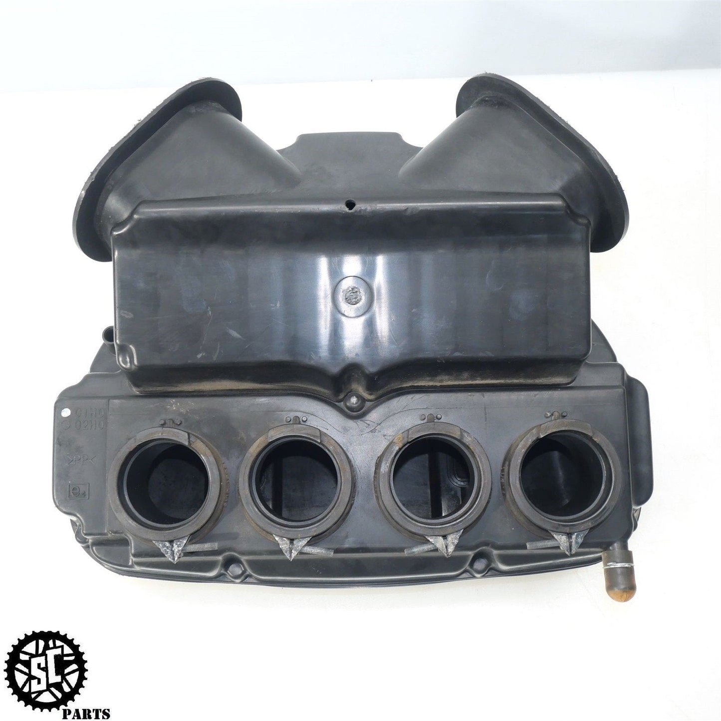 06 07 SUZUKI GSXR 600 AIR BOX FILTER HOUSING VELOCITY STACKS S70