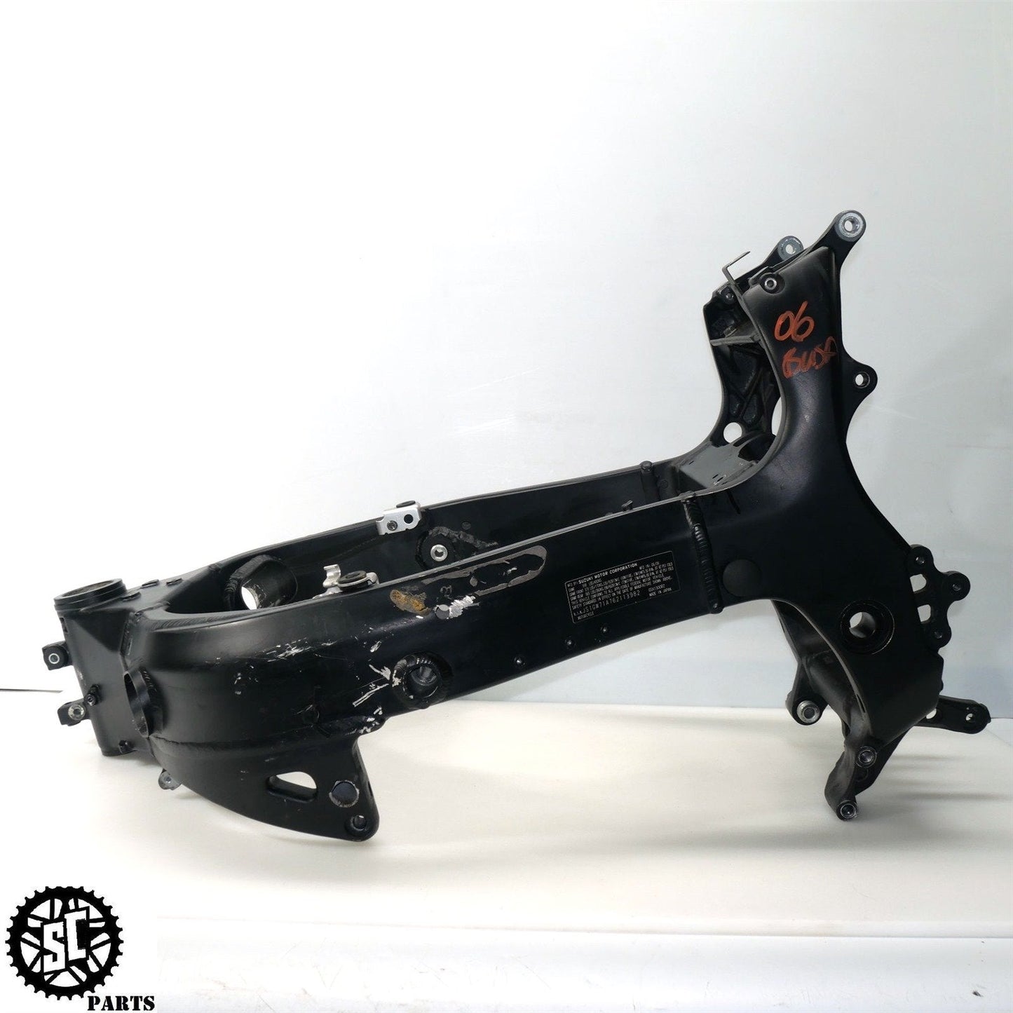 2001-2007 SUZUKI HAYABUSA MAIN FRAME CHASSIS *S* S27