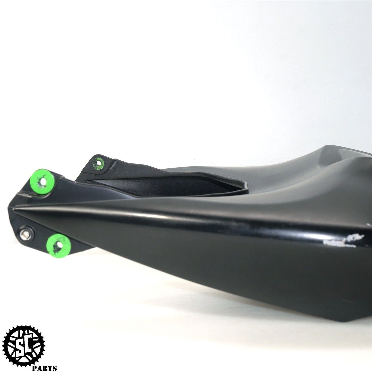 2007 2008 KAWASAKI NINJA ZX6R REAR TAIL FAIRING PLASTIC COWL K21