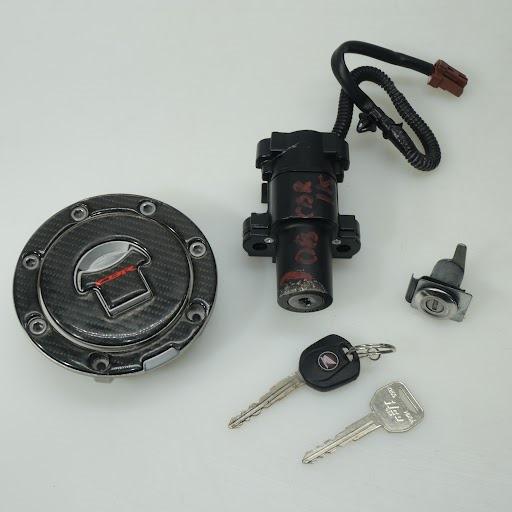 2008-2011 HONDA CBR1000RR IGNITION SWITCH LOCK SET KEY GAS SEAT H41