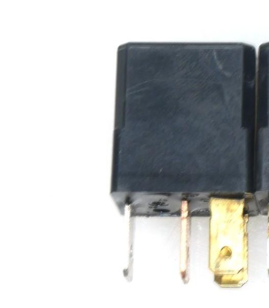 2007-2012 DUCATI 848 EVO FUEL PUMP FAN RELAY SWITCH FUSE ACM 33201 D34