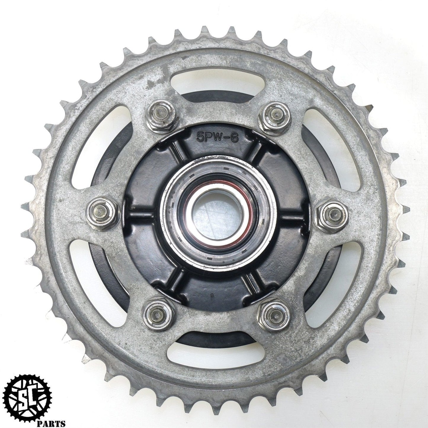 2002 2003 YAMAHA YZF R1 REAR SPROCKET HUB Y35