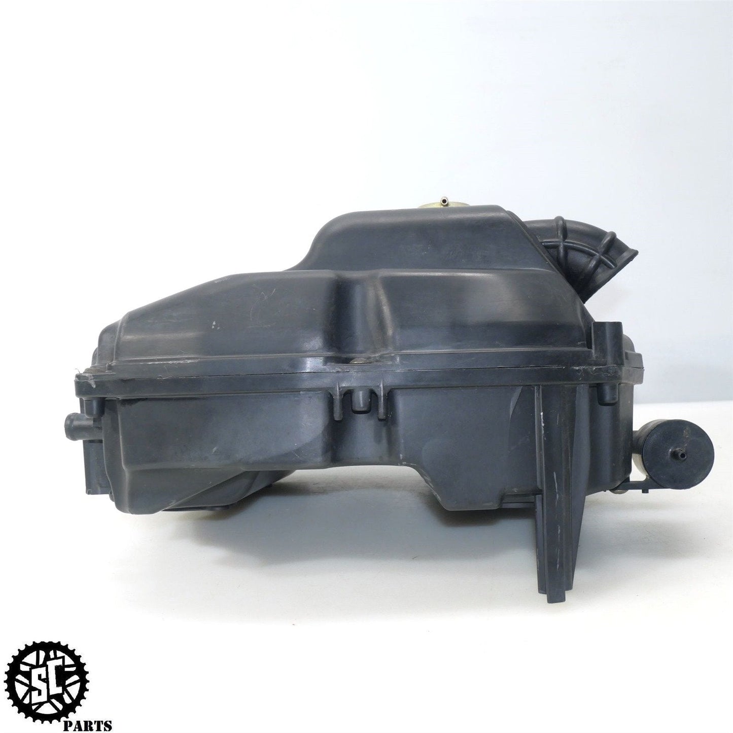 98 99 00 01 HONDA VFR800 AIR BOX INTAKE FILTER HOUSING H30