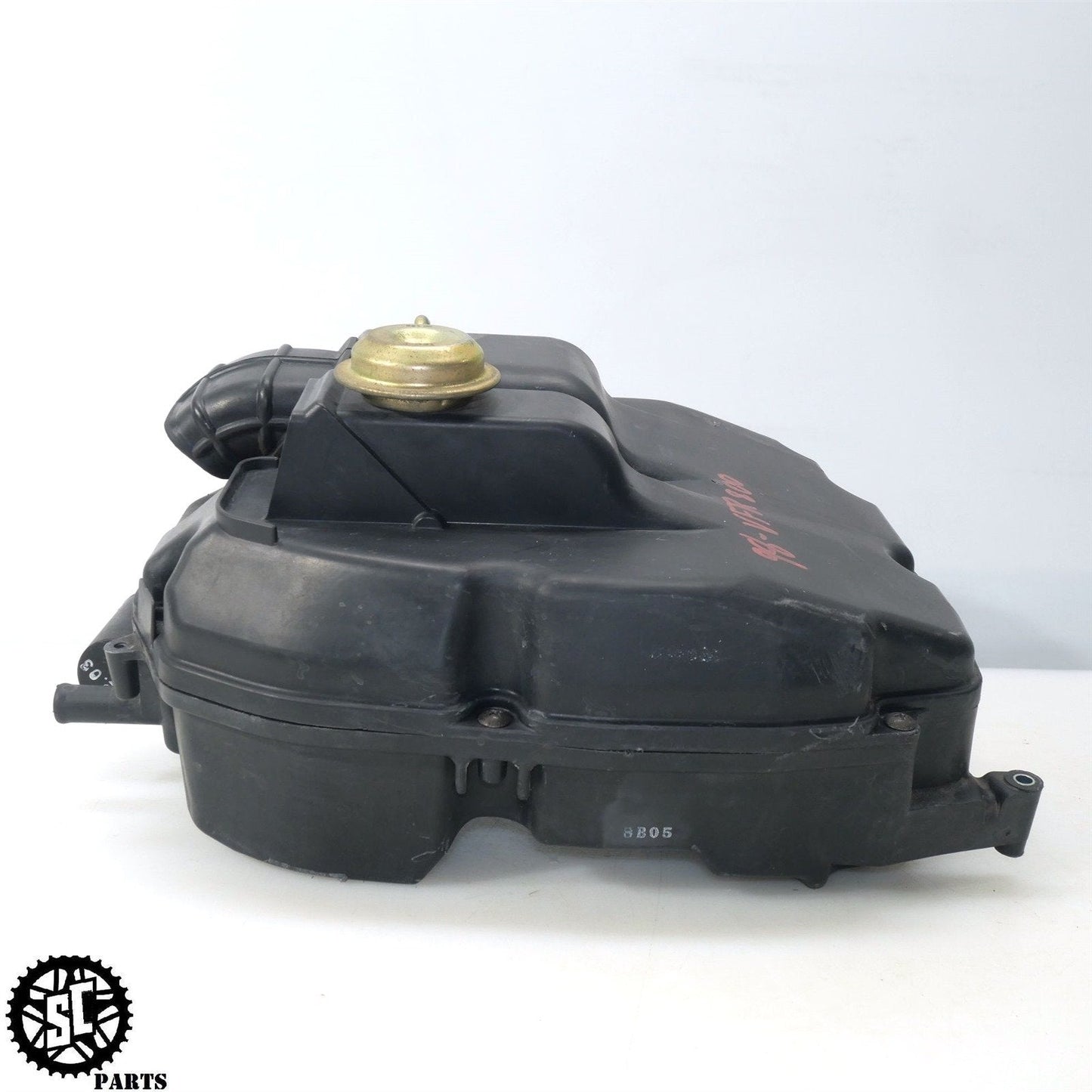 98 99 00 01 HONDA VFR800 AIR BOX INTAKE FILTER HOUSING H30