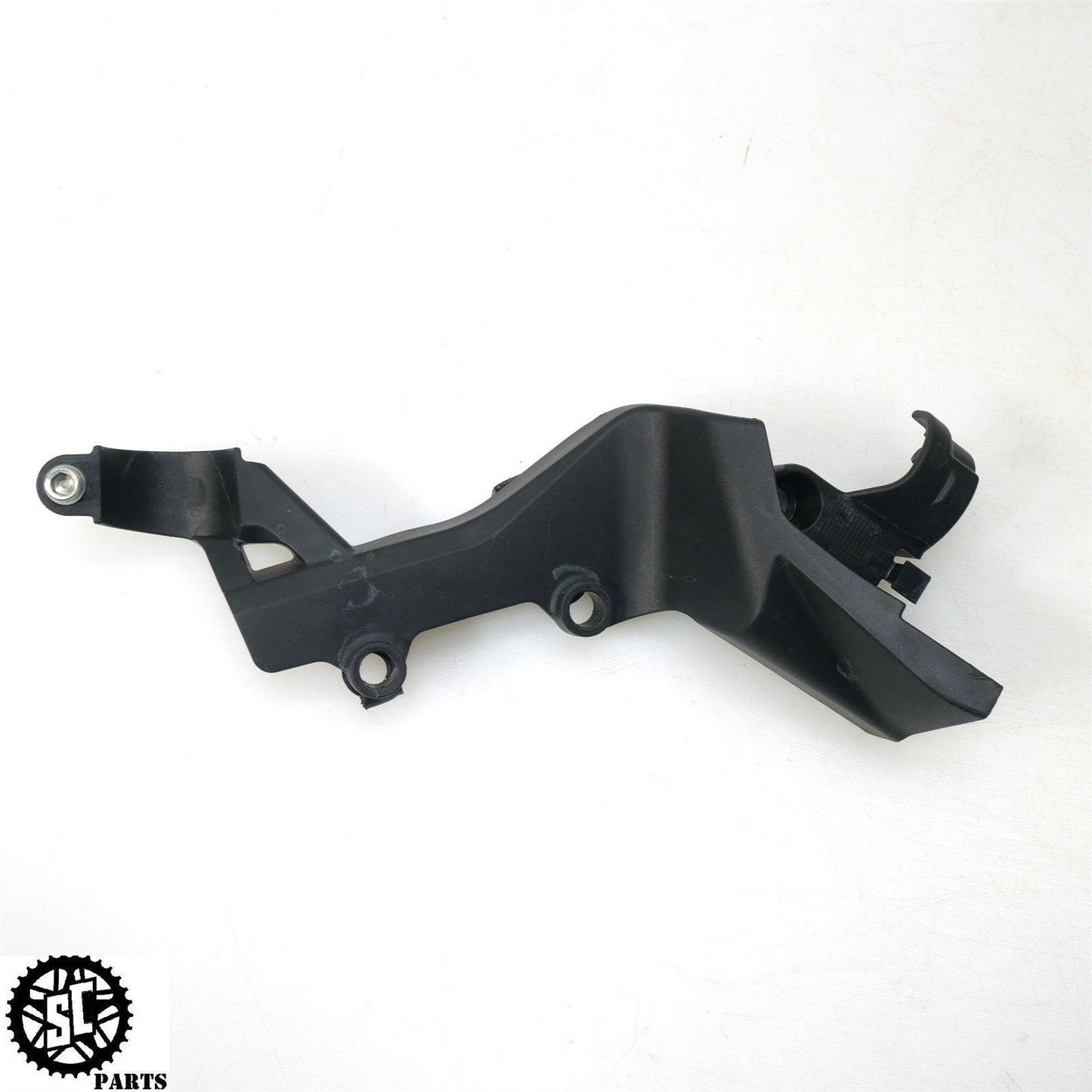 20-23 2021 DUCATI PANIGALE V2 BRACKET FAIRING HOSE LINE GUIDE 75811521AA D35