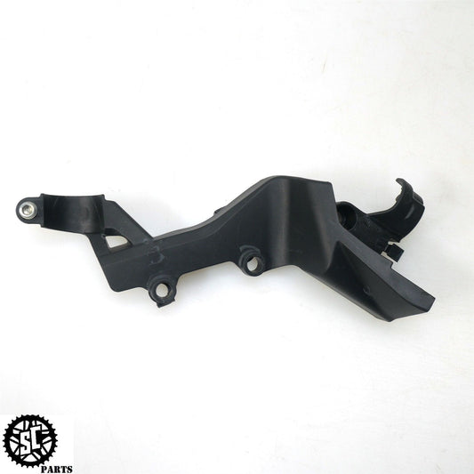 20-23 2021 DUCATI PANIGALE V2 BRACKET FAIRING HOSE LINE GUIDE 75811521AA D35