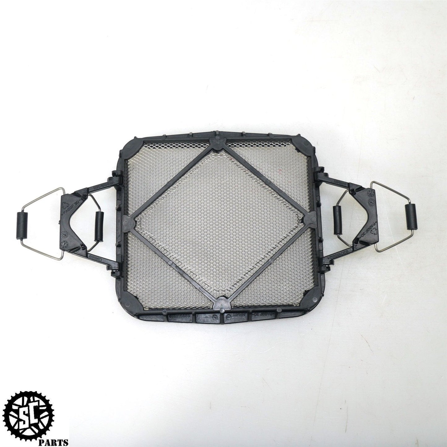 20-23 2021 DUCATI PANIGALE V2 AIR BOX FILTER GRILL 8291A481B D35