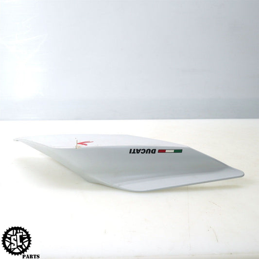 20-23 2021 DUCATI PANIGALE V2 REAR RIGHT TAIL FAIRING COVER 48216881A D35