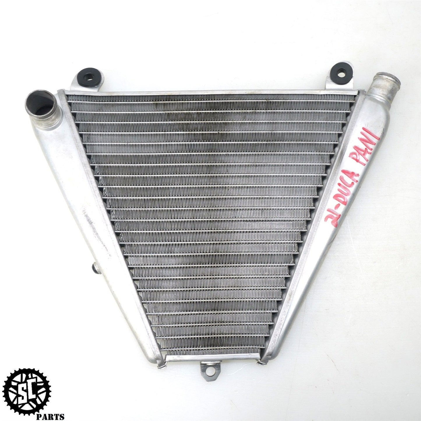 20-23 2021 DUCATI PANIGALE V2 LOWER RADIATOR OEM 54841211a D35