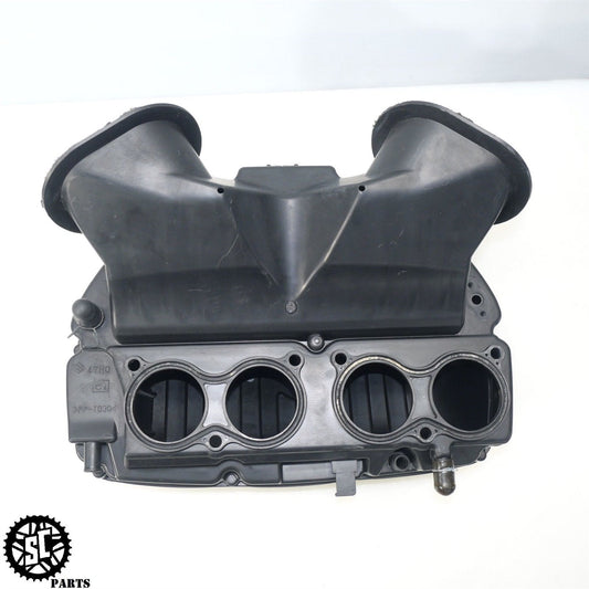 2013 09-16 SUZUKI GSXR 1000 AIRBOX FILTER HOUSING S58
