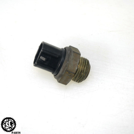 SUZUKI OEM COOLANT TEMPERATURE SENSOR RADIATOR FAN SWITCH 17680-33E00 S02