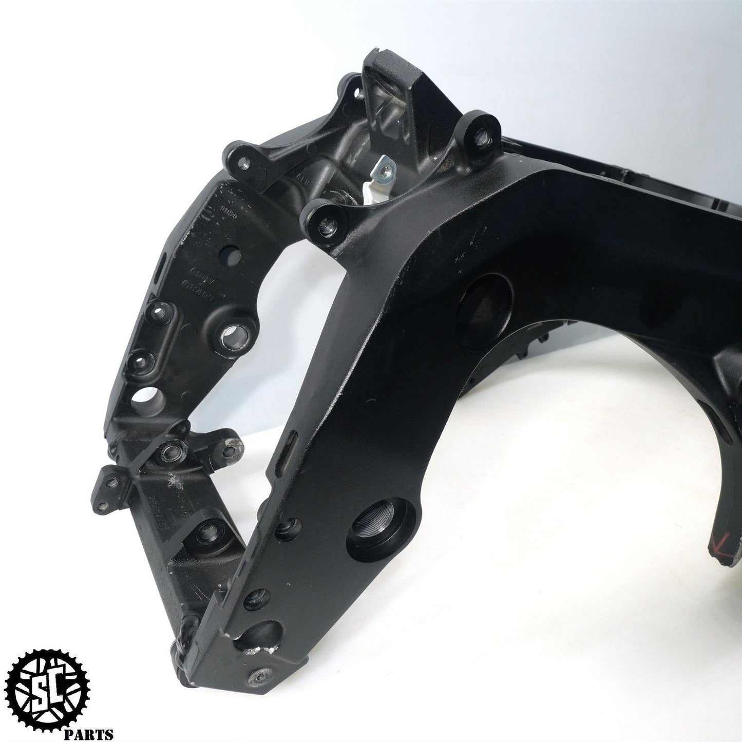 08 09 SUZUKI GSXR 600 MAIN FRAME *BOS* S40